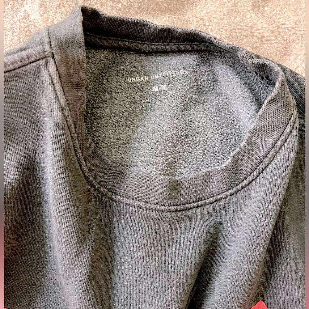 Urban Outfitters Black Sweatshirt with Pink Bow - Picture 10 of 11